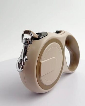 Beige Automatisk Hundesnor – Frihed og Kontrol til Hunden!