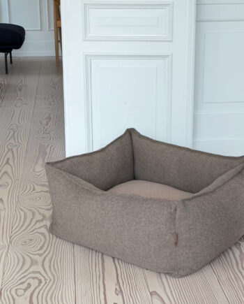 Carl Hundekurven   Brun Tweed Medium