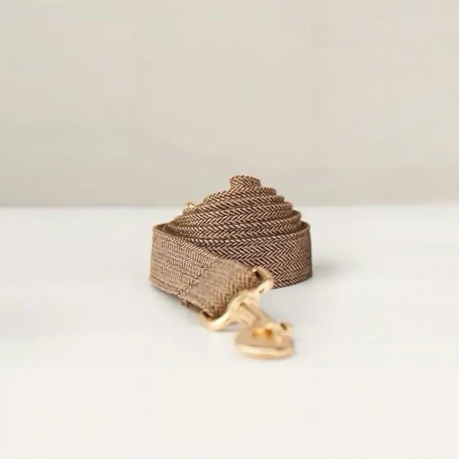 Elegant Beige Hundesnor Ella – Stilfuld Løsning til Din Hund
