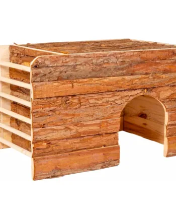 Træhus Og Høhæk   ét  Naturtræ Med Bark